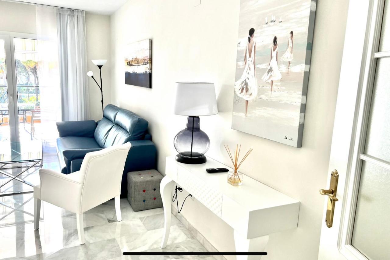 Mi Capricho 4C Beachfront -Apartment With Sea View - Costa Del Sol Sitio de Calahonda Exterior photo